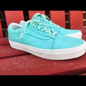 Super cute turquoise Vans!!!